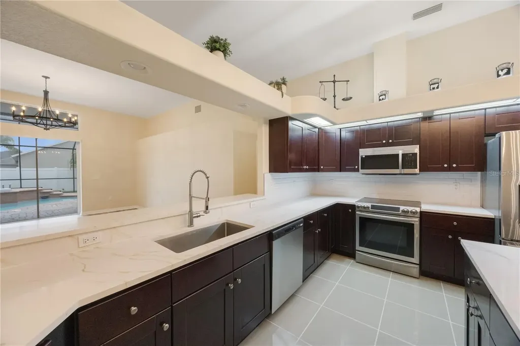 18413 Eastwyck Drive Tampa FL 33647