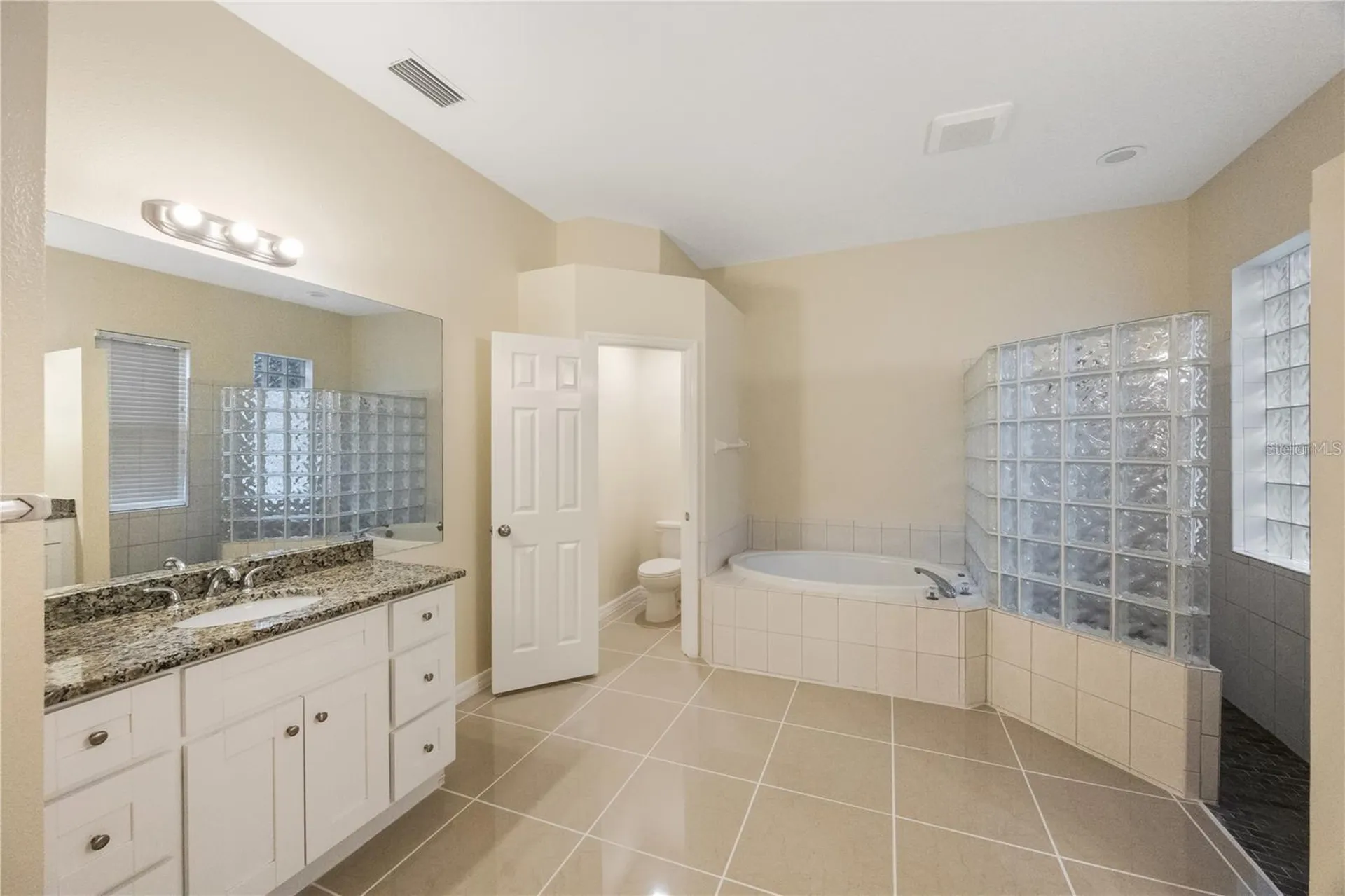 18413 Eastwyck Drive Tampa FL 33647