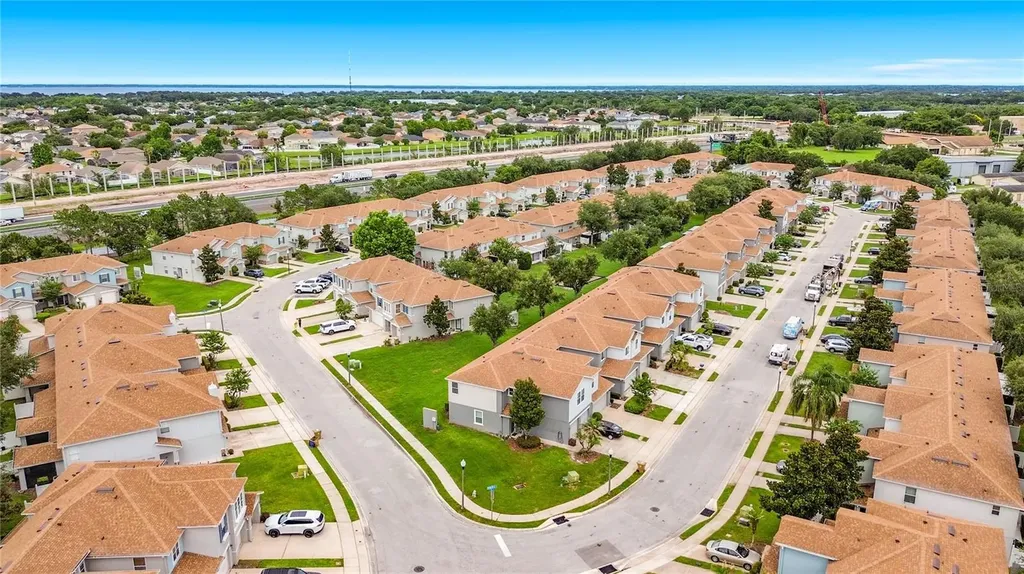 1009 Chalcedony Street Kissimmee FL 34744