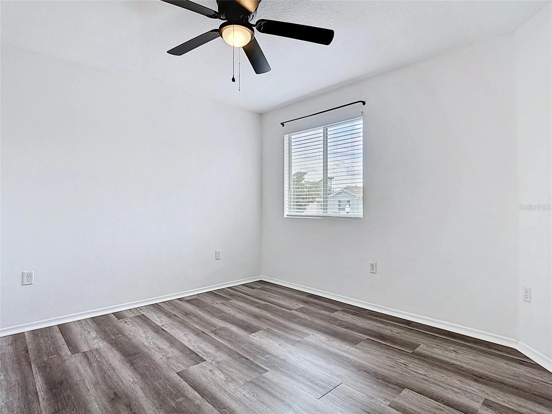 1009 Chalcedony Street Kissimmee FL 34744