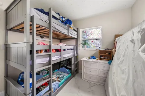 4333 Arch Street Orlando FL 32808