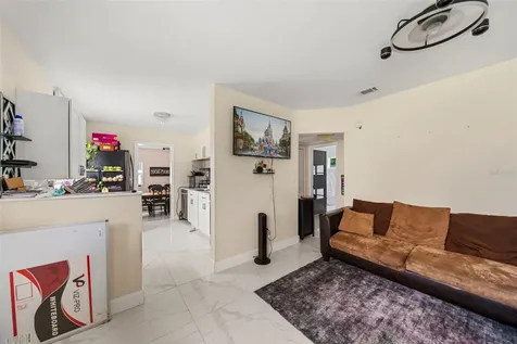 4333 Arch Street Orlando FL 32808