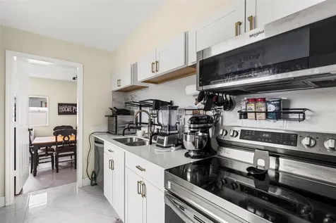 4333 Arch Street Orlando FL 32808