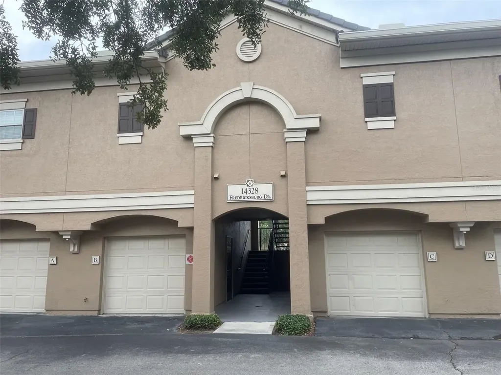 14328 Fredricksburg Drive Orlando FL 32837