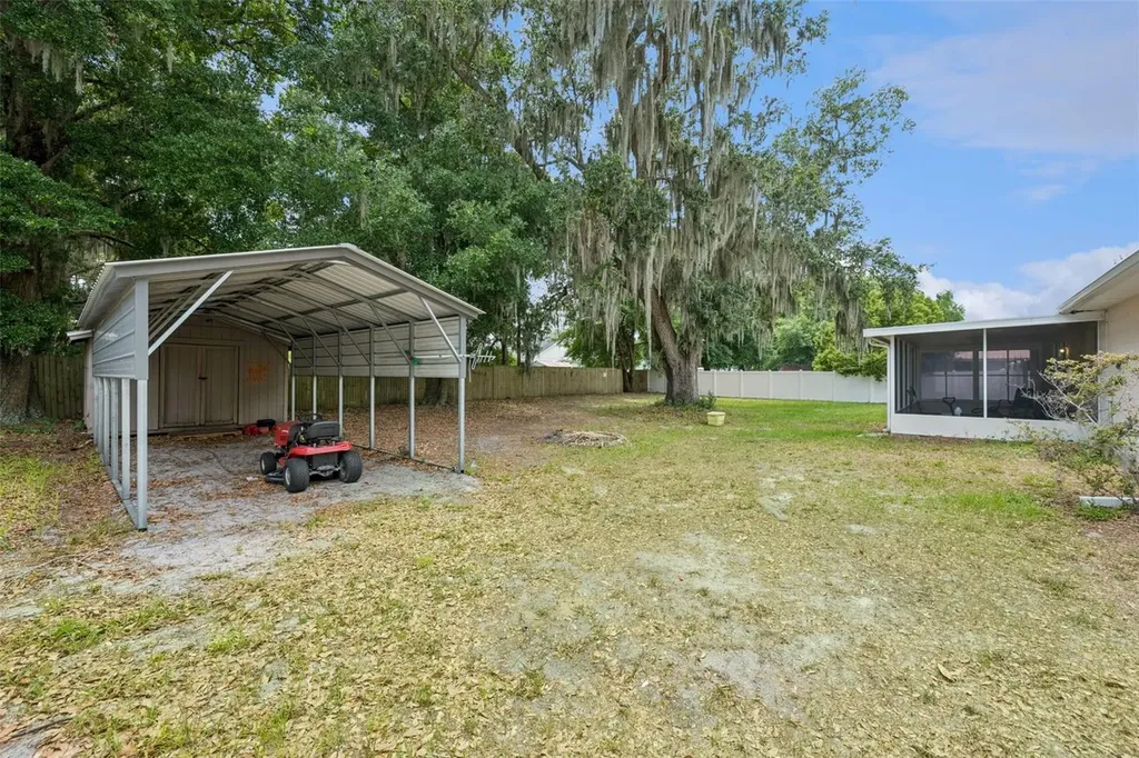305 E 5th Street St Cloud FL 34769