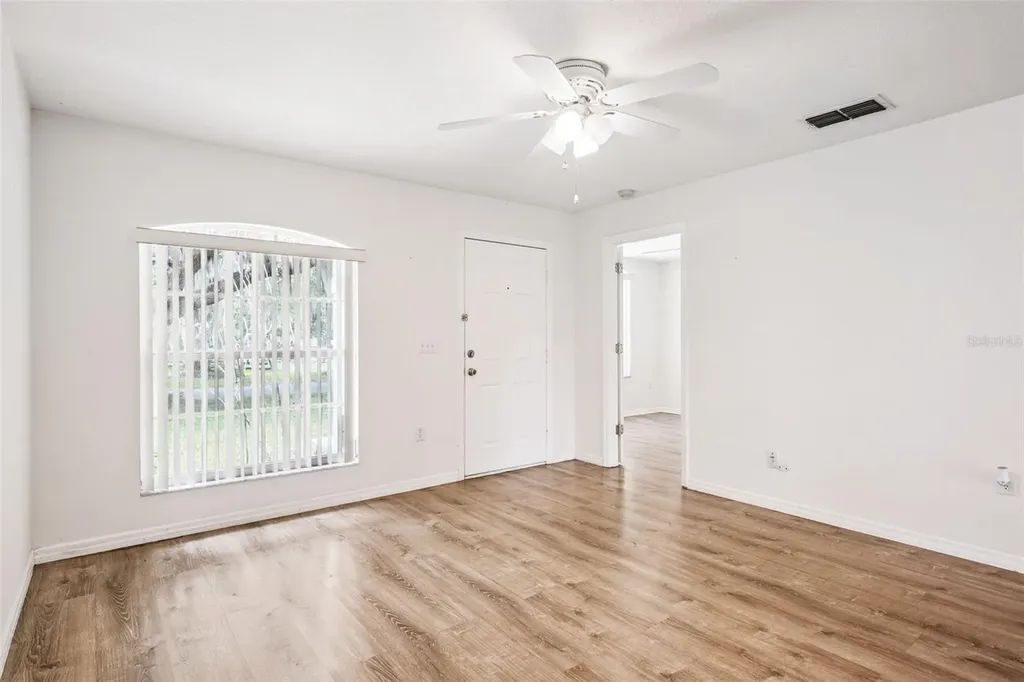 305 E 5th Street St Cloud FL 34769