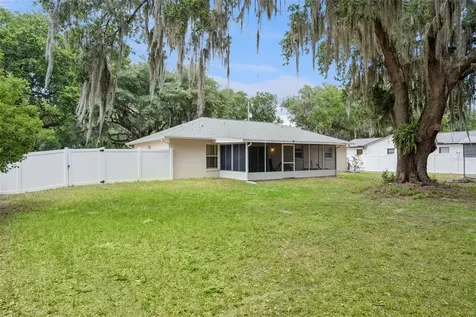 305 E 5th Street St Cloud FL 34769