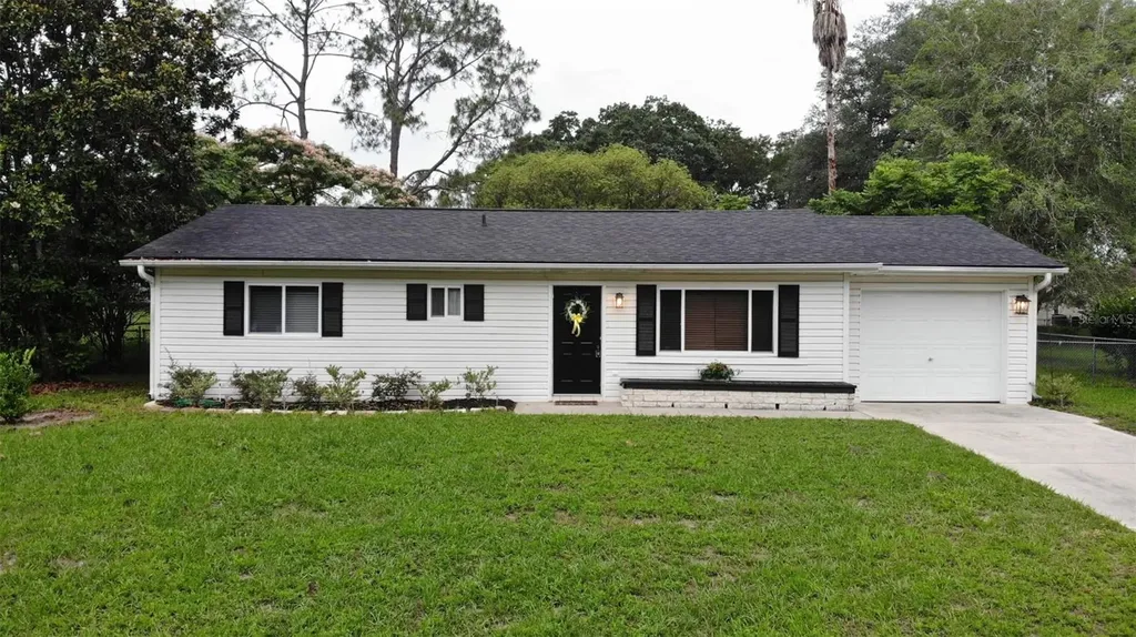 10740 SW 62nd Avenue Road Ocala FL 34476