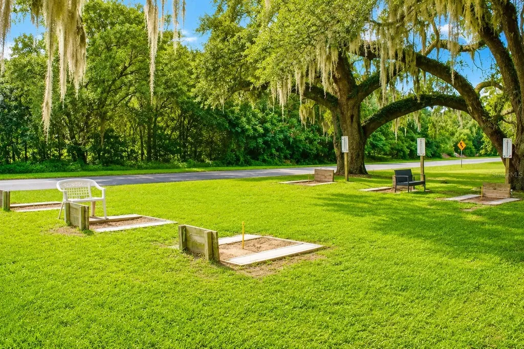 10740 SW 62nd Avenue Road Ocala FL 34476