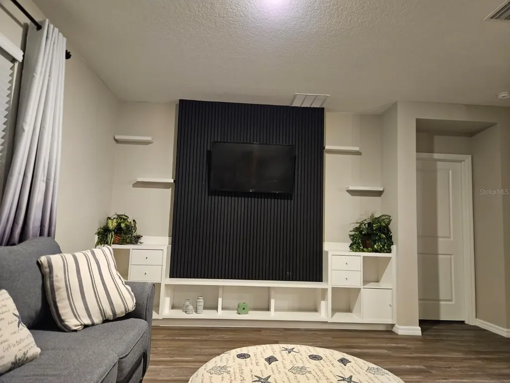 32650 Osprey Peak Way San Antonio FL 33576