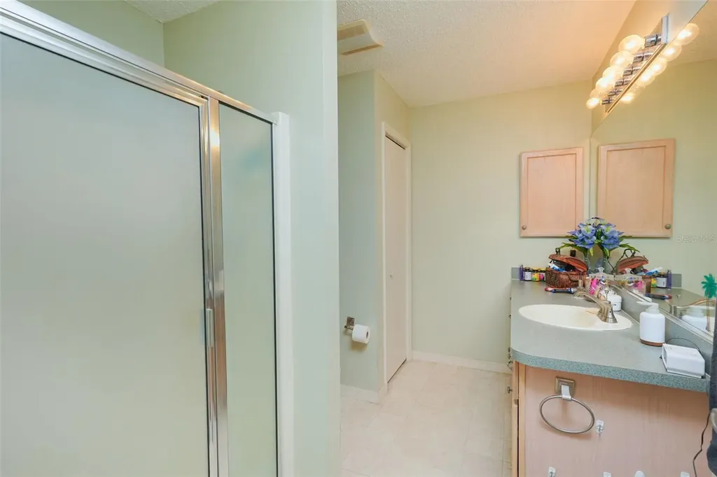 9345 SE 177th Simons Lane The Villages FL 32162