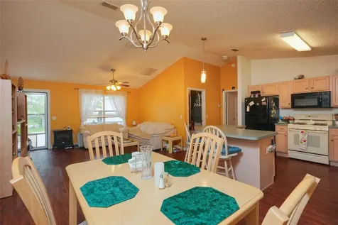 9345 SE 177th Simons Lane The Villages FL 32162