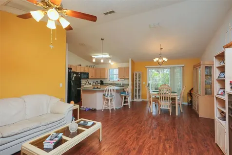9345 SE 177th Simons Lane The Villages FL 32162