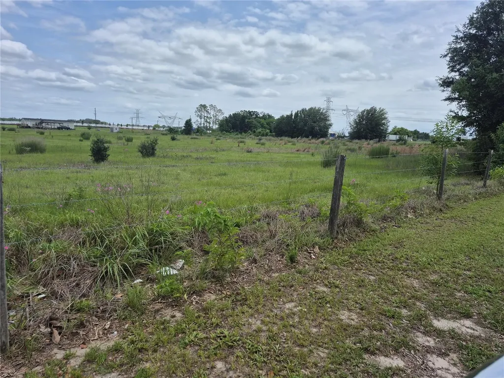 Cr 229 Wildwood FL 34785