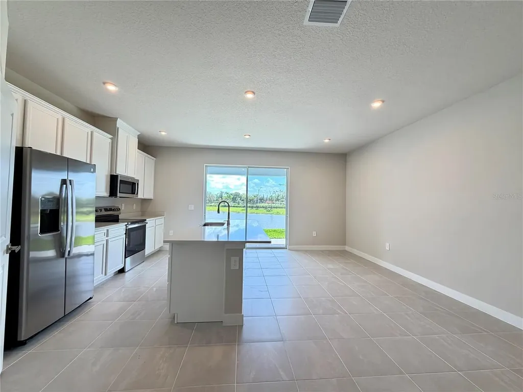 12326 Amber Creek Circle Lakewood Ranch FL 34211