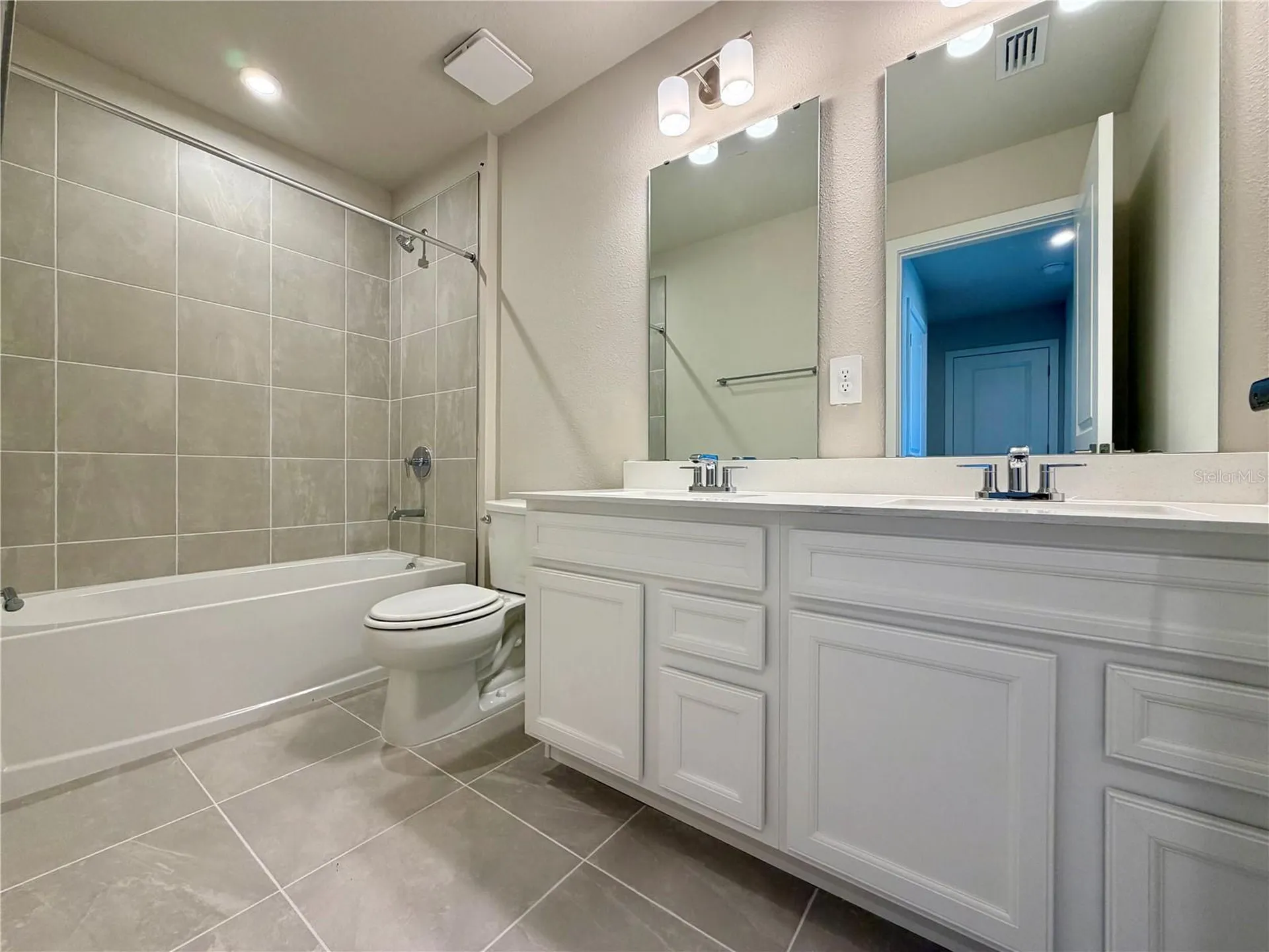 12326 Amber Creek Circle Lakewood Ranch FL 34211