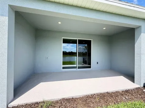 12326 Amber Creek Circle Lakewood Ranch FL 34211
