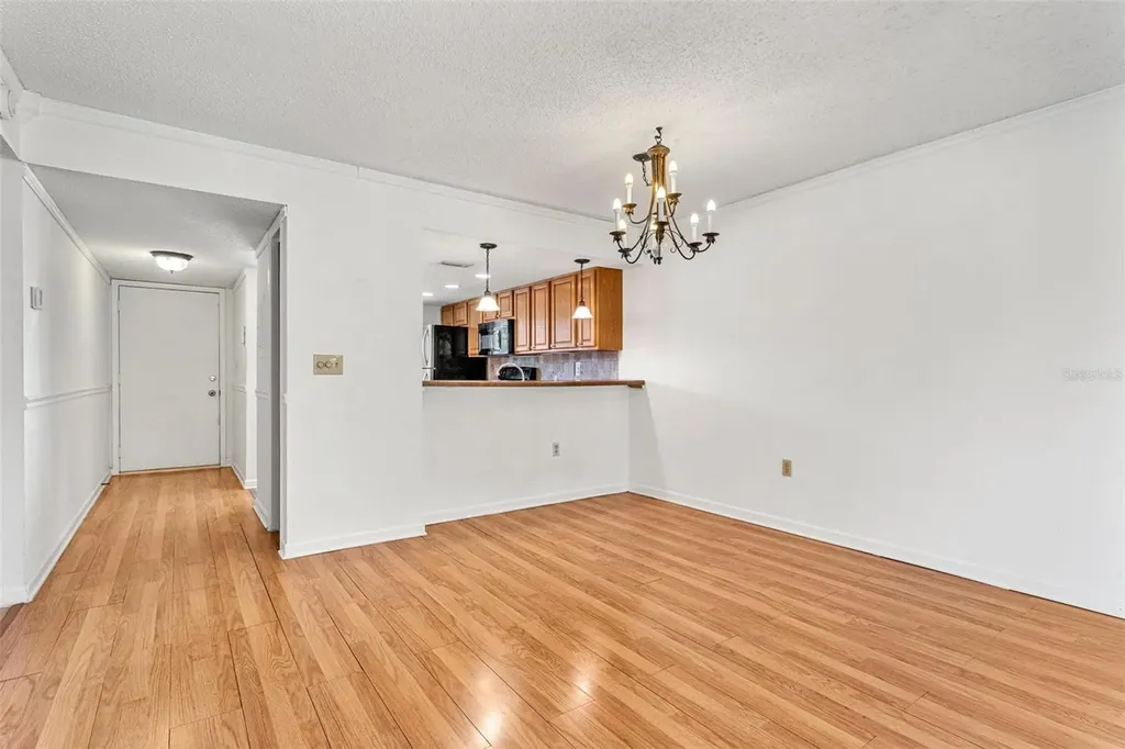 108 Woodlands Court Oldsmar FL 34677