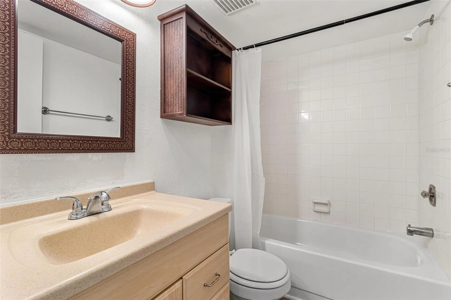 108 Woodlands Court Oldsmar FL 34677