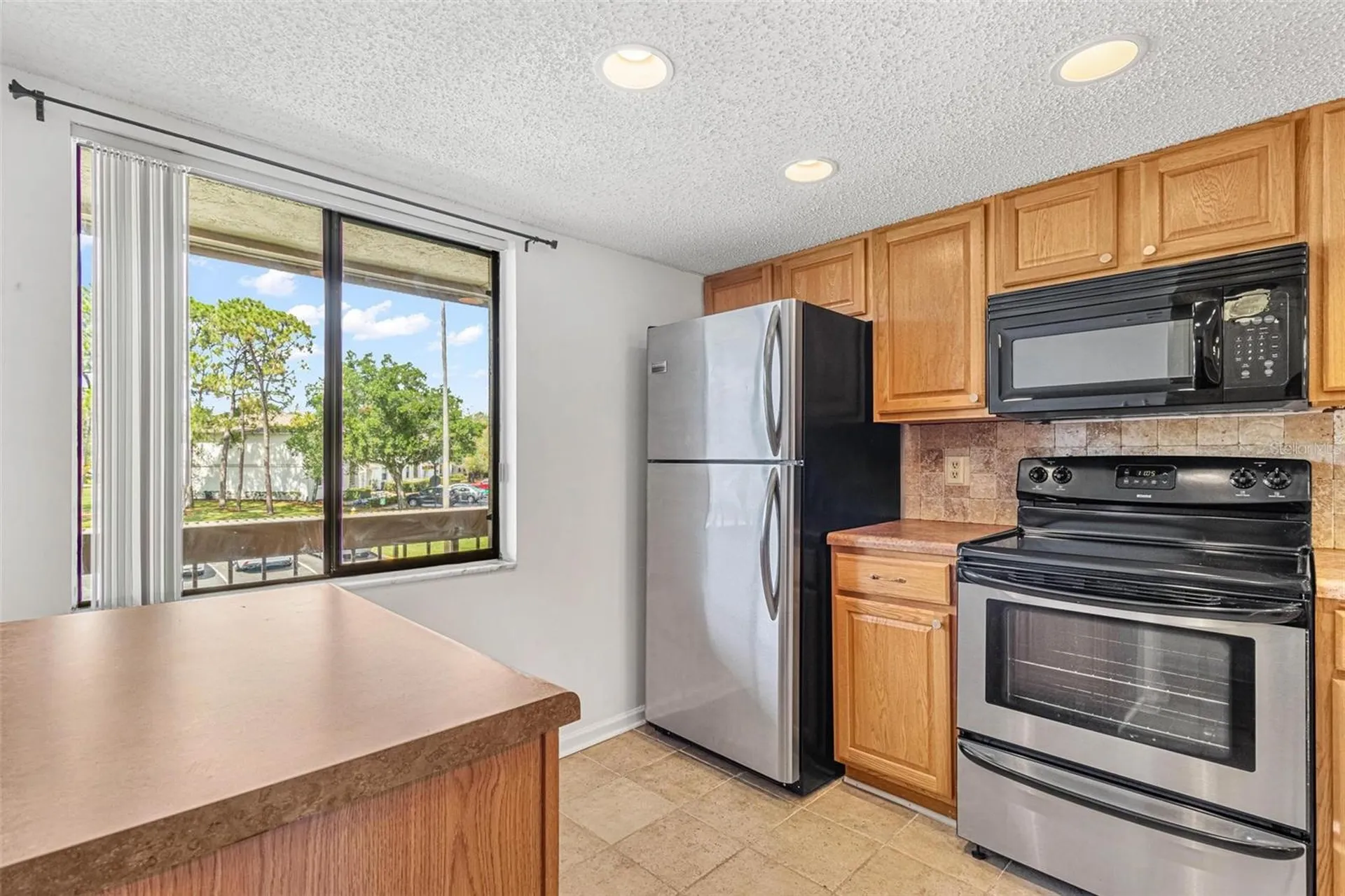 108 Woodlands Court Oldsmar FL 34677