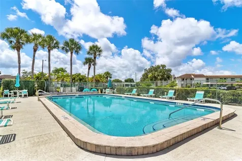108 Woodlands Court Oldsmar FL 34677