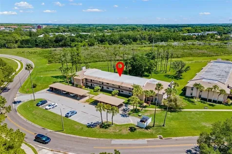 108 Woodlands Court Oldsmar FL 34677