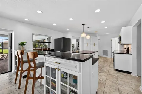 1472 73rd Circle NE St Petersburg FL 33702