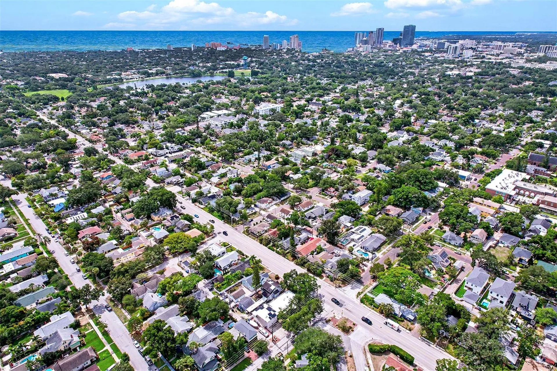 1127 22nd Avenue N St Petersburg FL 33704