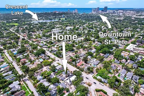 1127 22nd Avenue N St Petersburg FL 33704