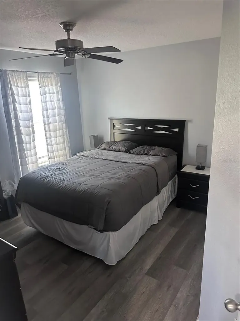 6928 Duffy Lane Tampa FL 33616