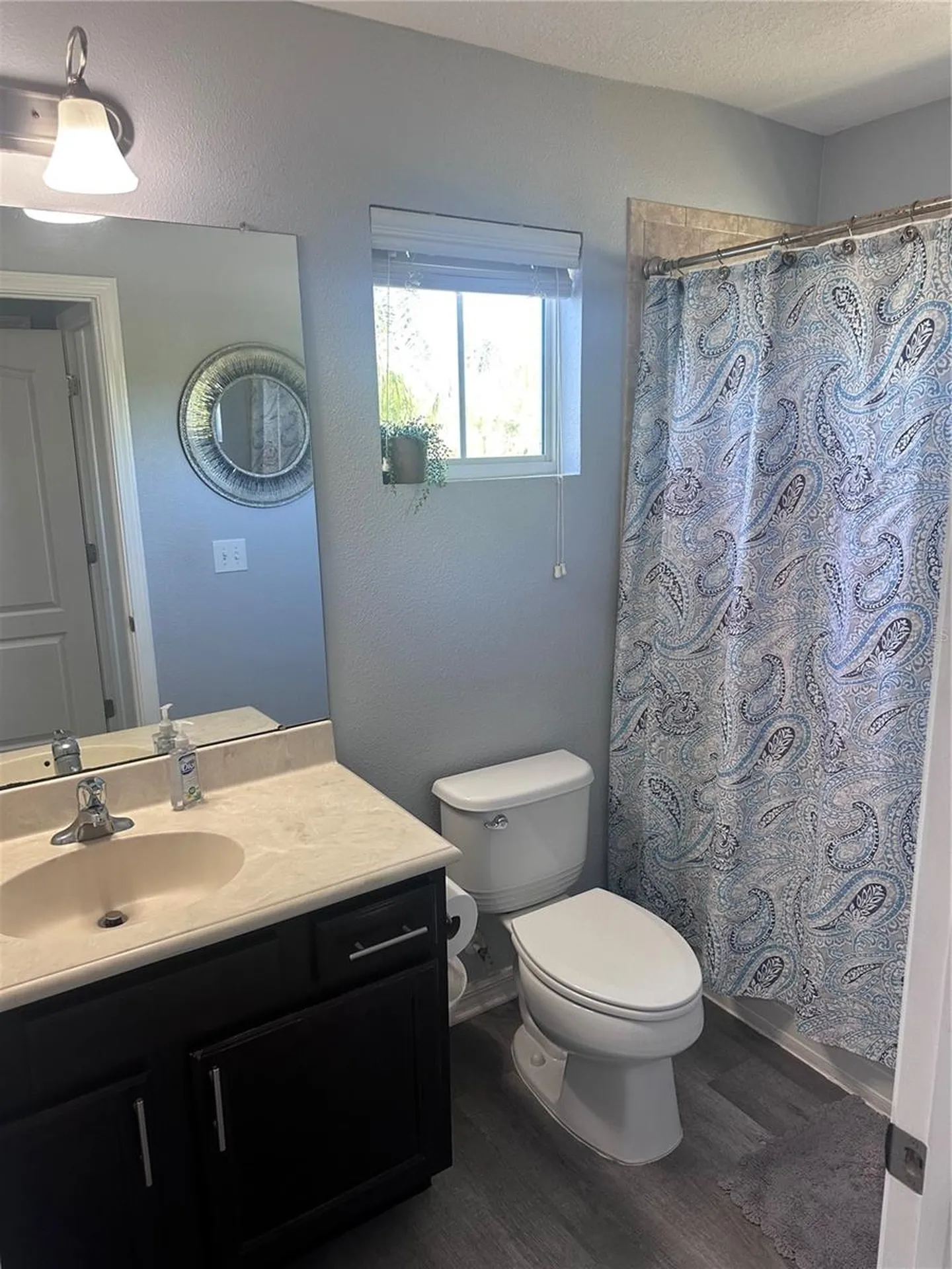 6928 Duffy Lane Tampa FL 33616