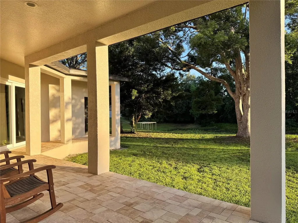 2730 Robertson Lutz FL 33559