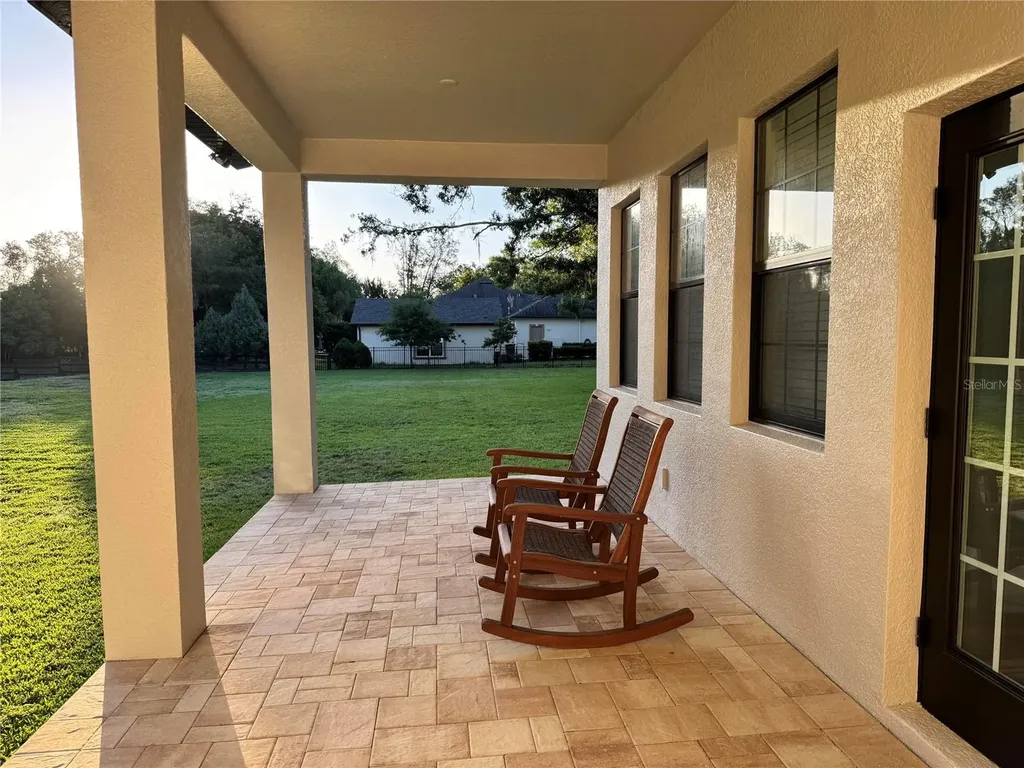 2730 Robertson Lutz FL 33559