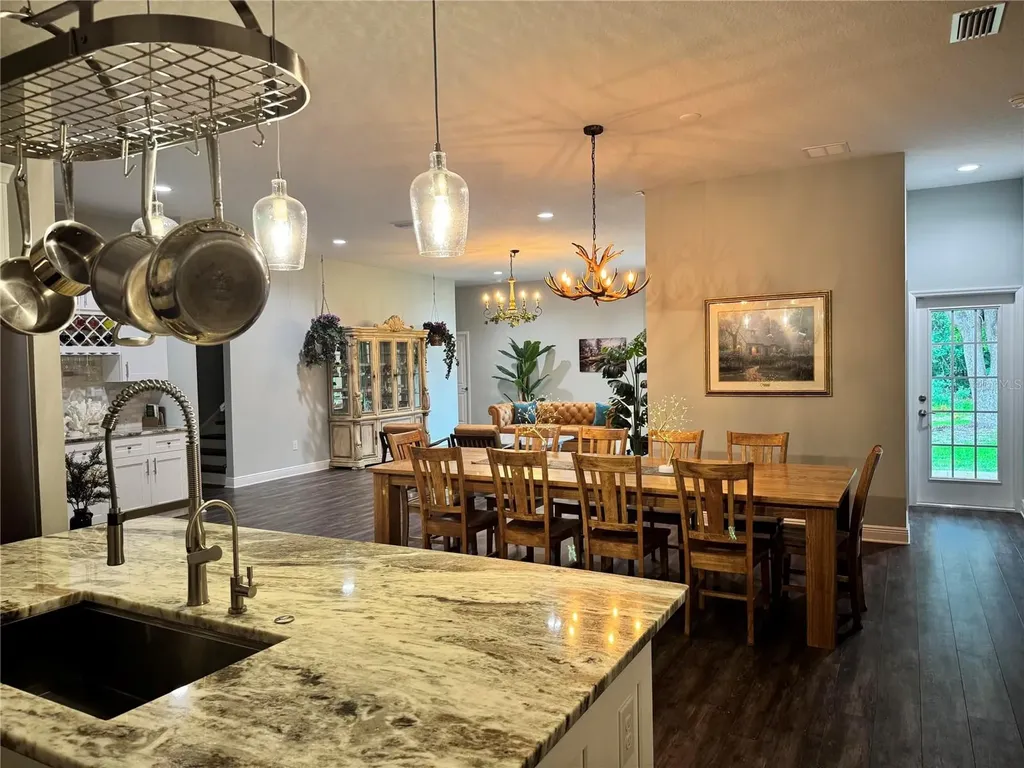 2730 Robertson Lutz FL 33559
