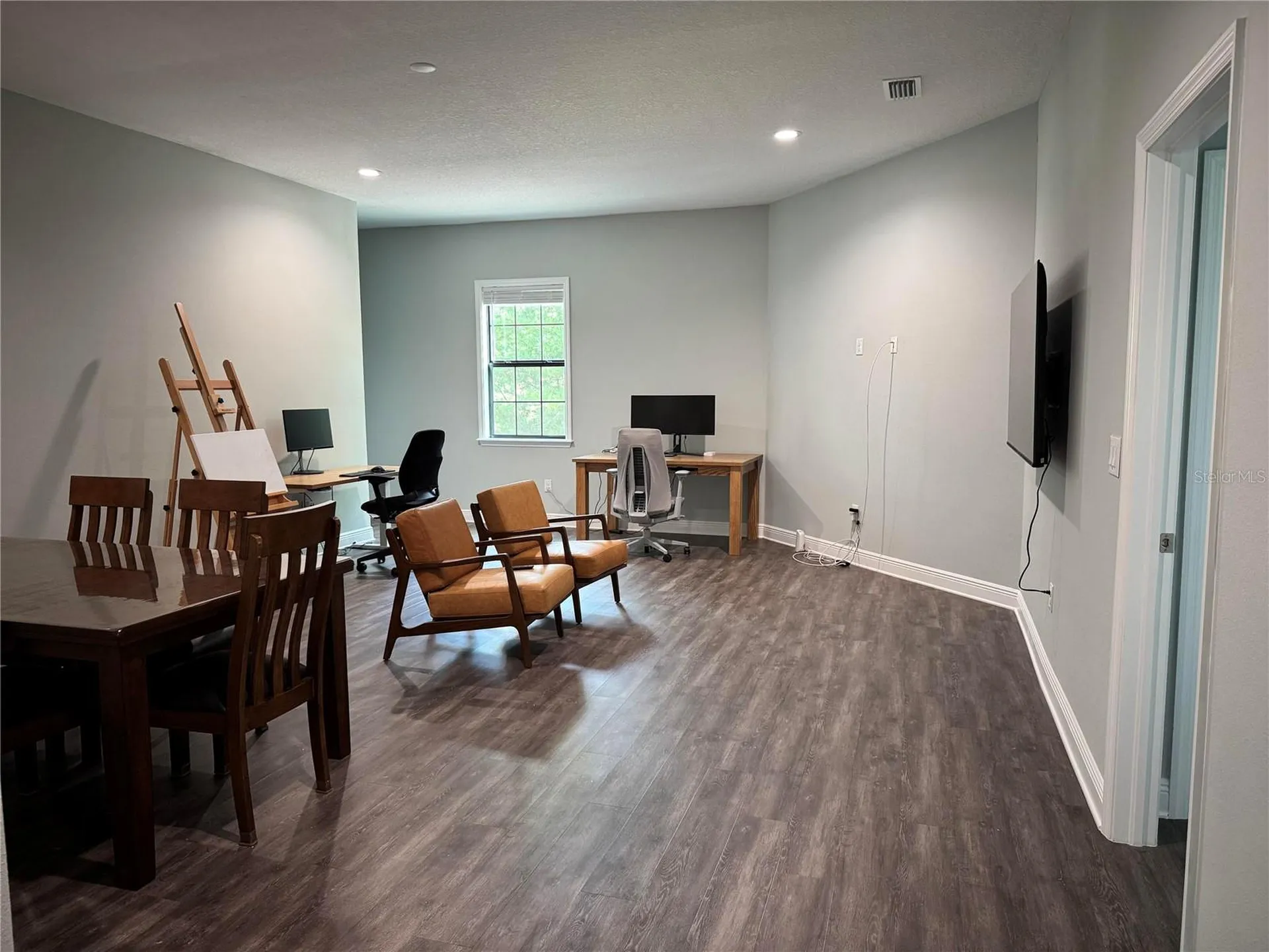 2730 Robertson Lutz FL 33559