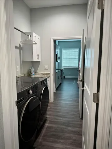 2730 Robertson Lutz FL 33559