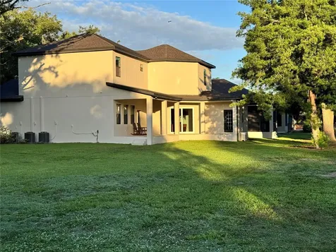 2730 Robertson Lutz FL 33559