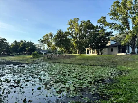 2730 Robertson Lutz FL 33559