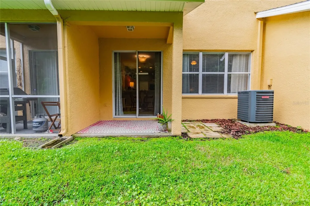 8116 Stone Path Way Tampa FL 33647