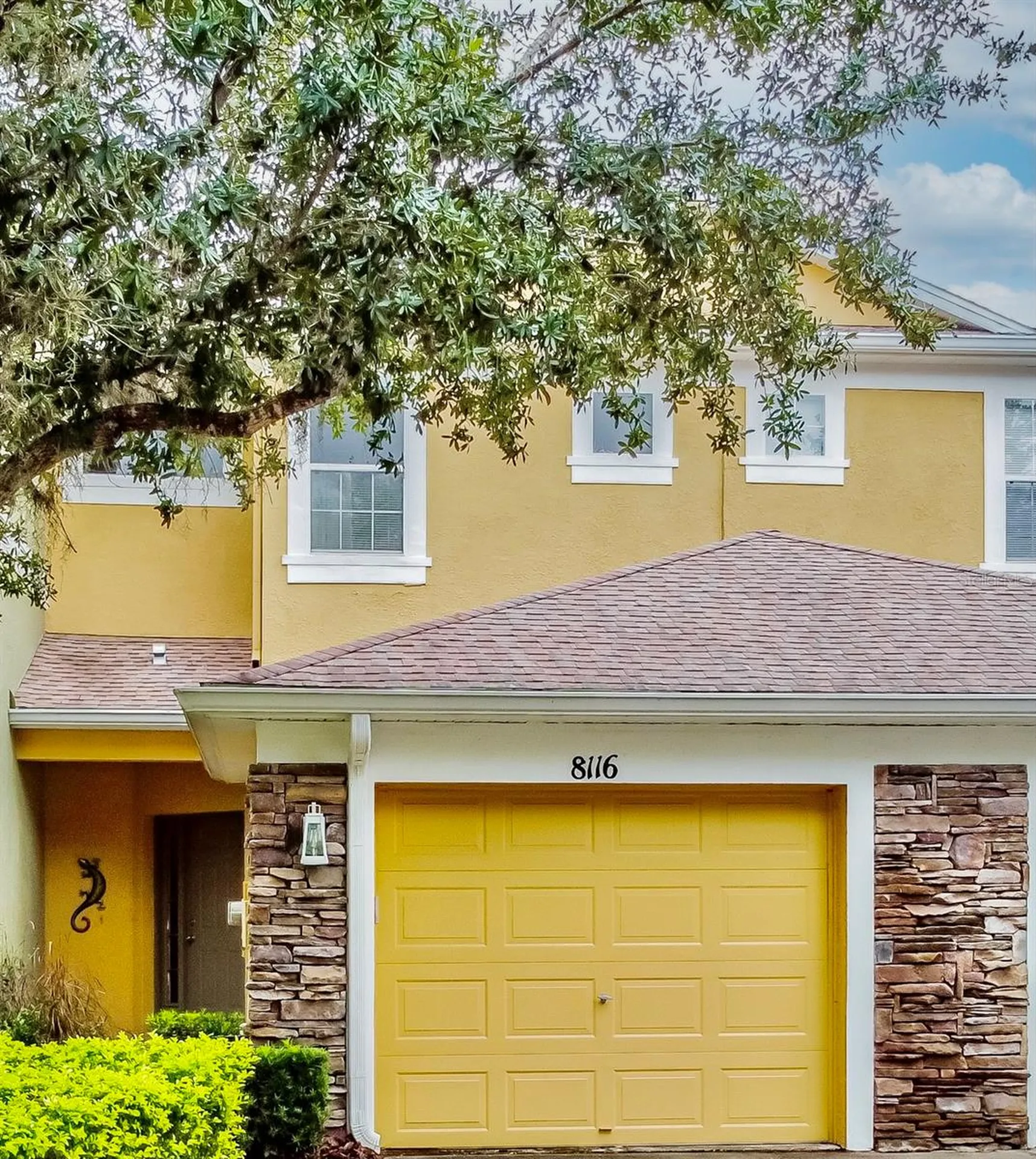8116 Stone Path Way Tampa FL 33647