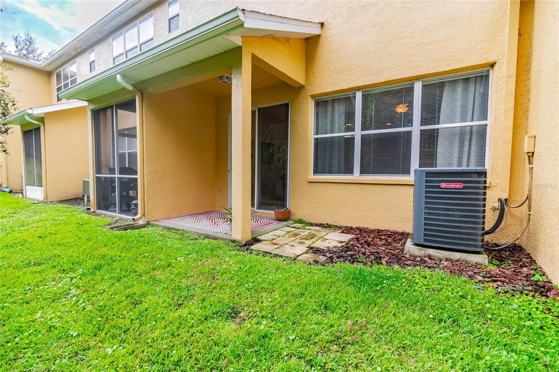 8116 Stone Path Way Tampa FL 33647