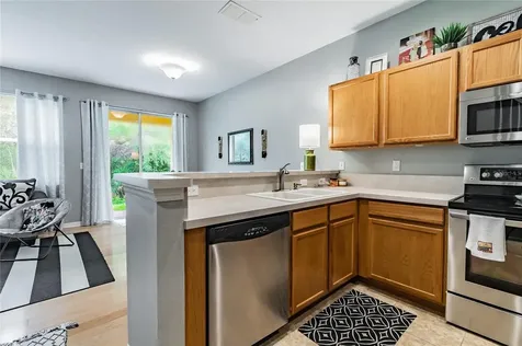8116 Stone Path Way Tampa FL 33647