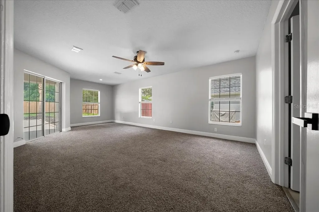 5413 SE 107th Street Belleview FL 34420