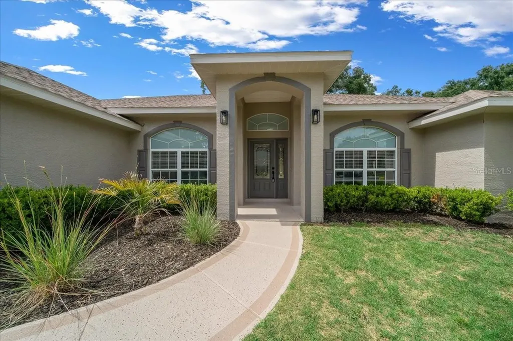 5413 SE 107th Street Belleview FL 34420