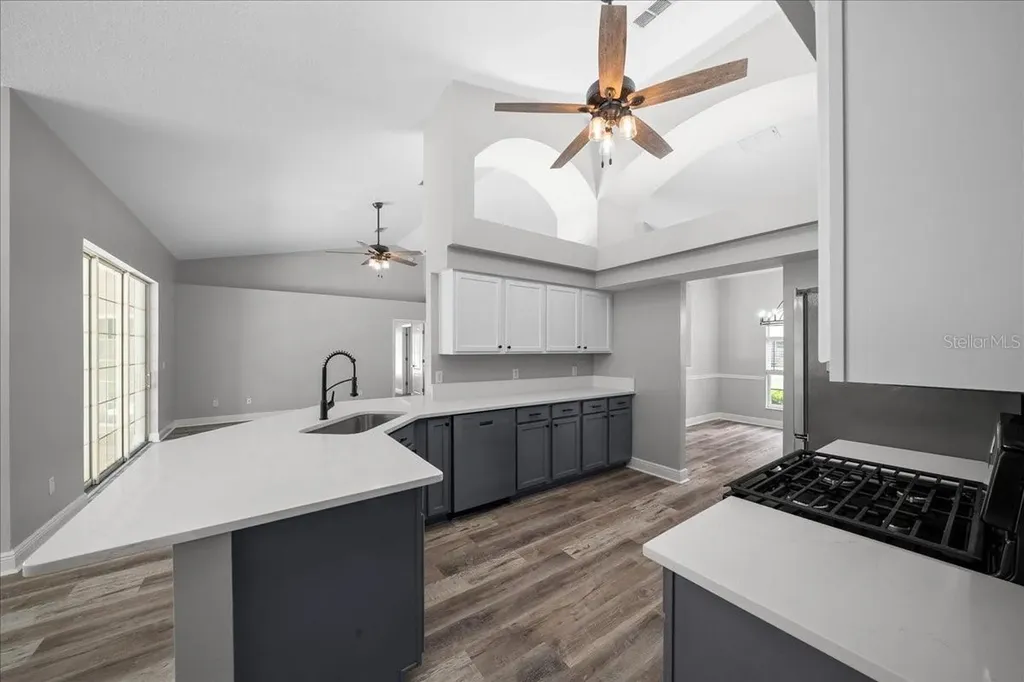 5413 SE 107th Street Belleview FL 34420