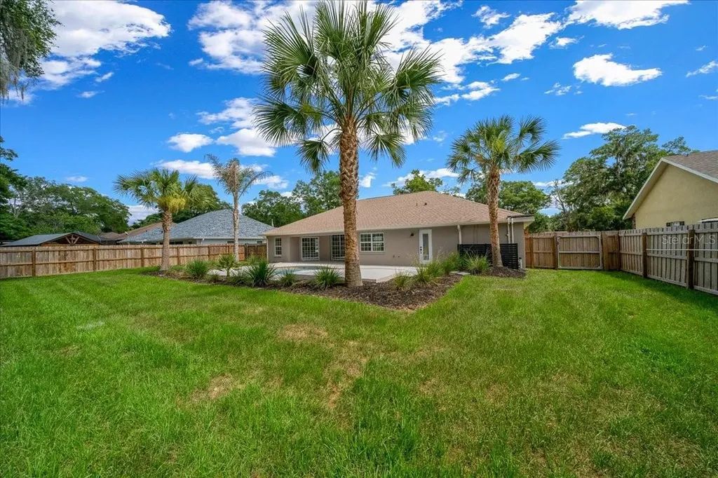 5413 SE 107th Street Belleview FL 34420