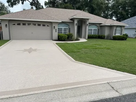 5413 SE 107th Street Belleview FL 34420