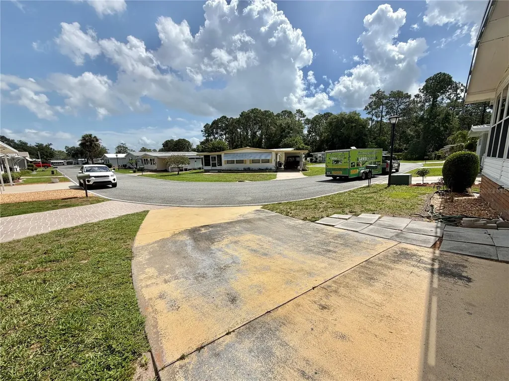 132 Tamarisk Way Leesburg FL 34748