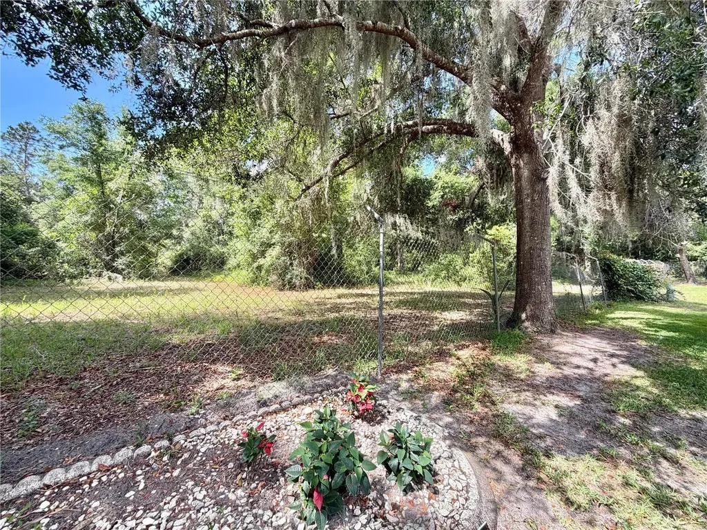 132 Tamarisk Way Leesburg FL 34748