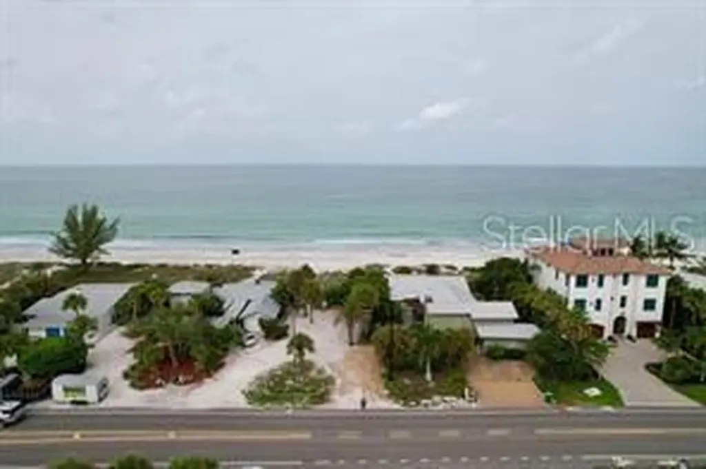 521 Neptune Avenue Longboat Key FL 34228
